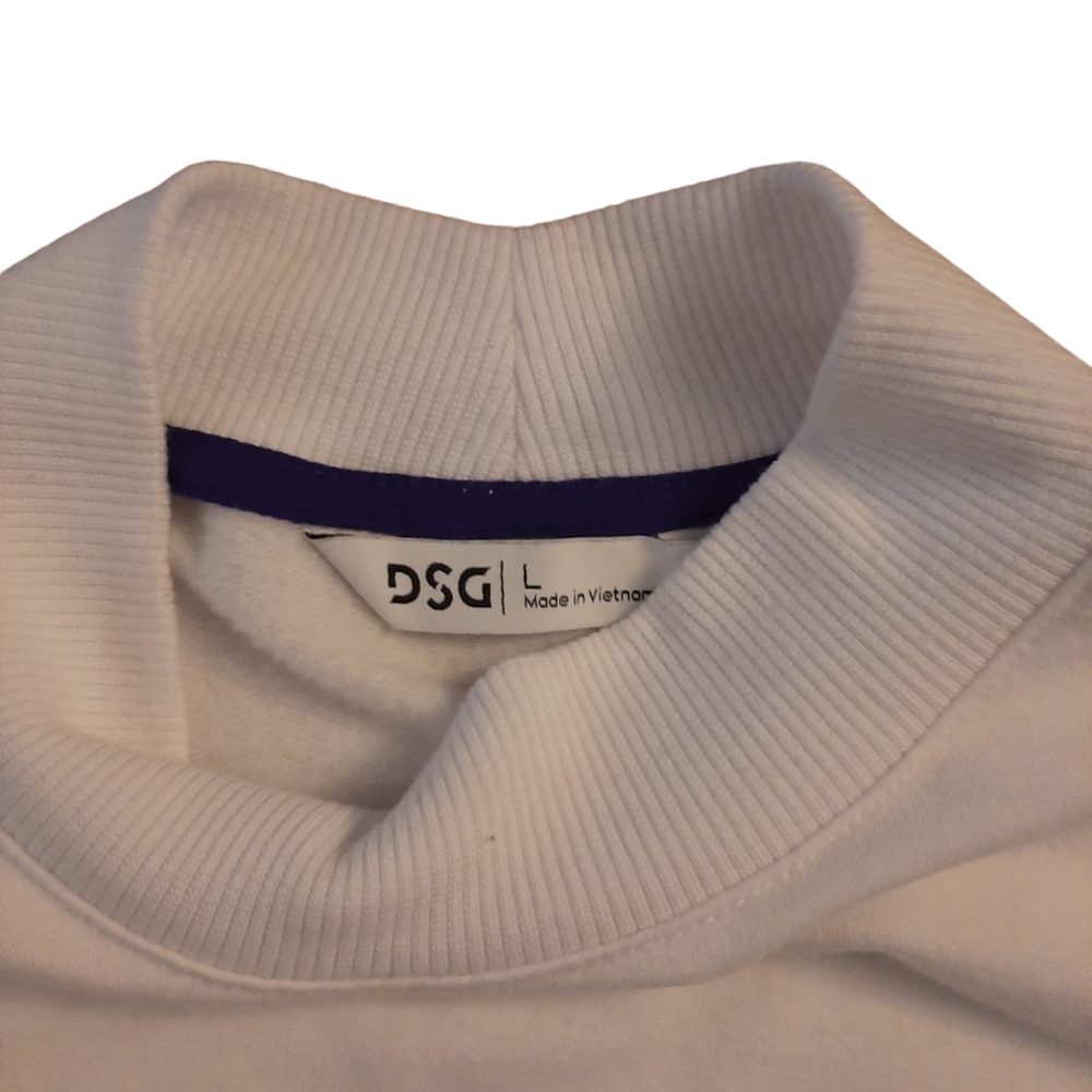 Pull over sweater shirt - Picture 3 of 3